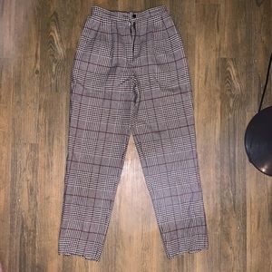 Cute plaid trousers